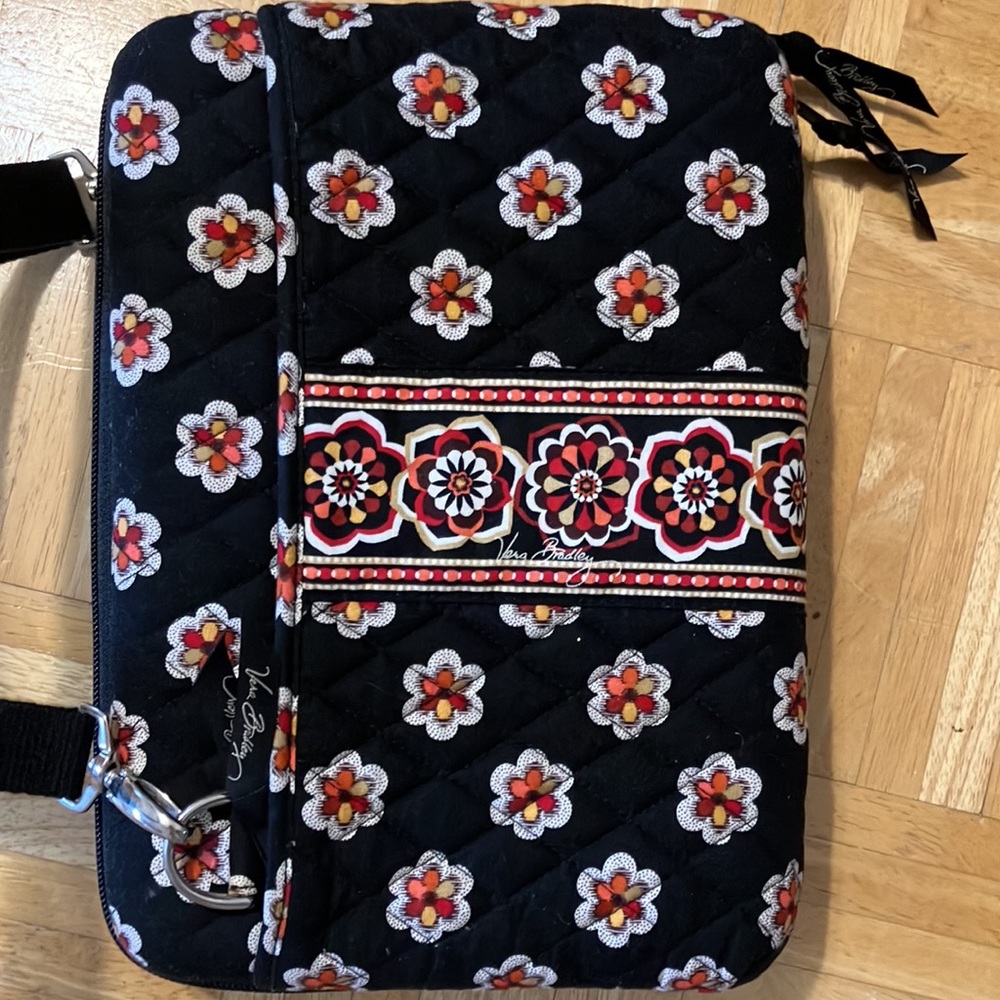 Vera Bradley hard shell crossbody tablet case - Picture 3 of 8